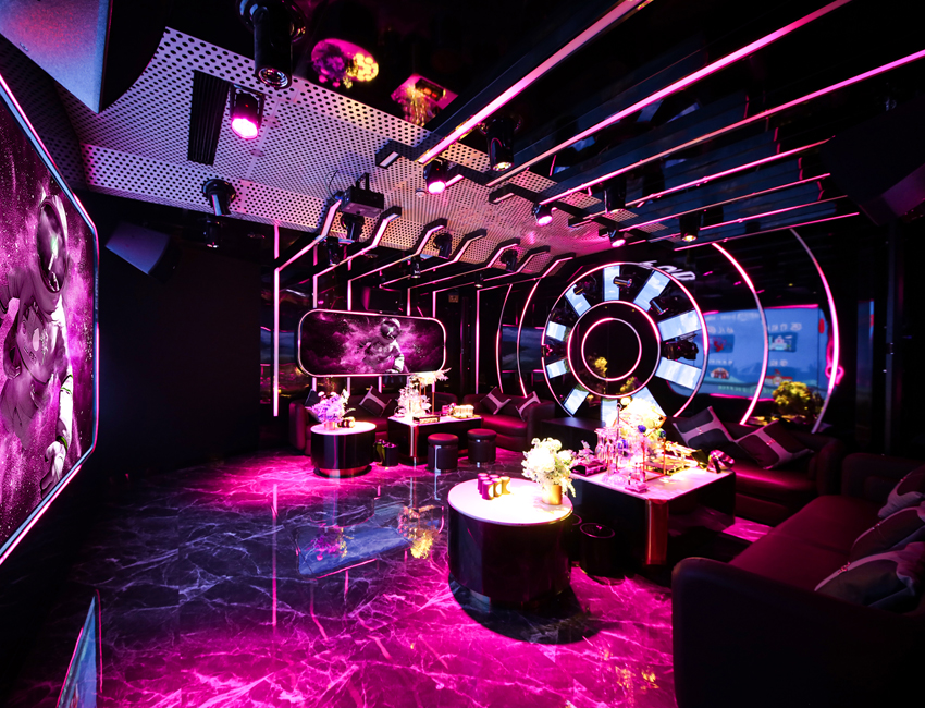 赛博机甲门店展示